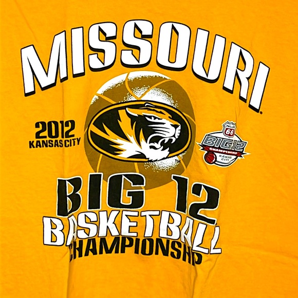 Mizzou 2012 Big12 Champions shortsleeved men’s large gold logo t-shirt - Picture 1 of 11